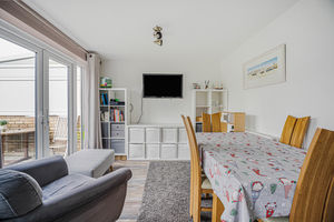 Kitchen/Diner- click for photo gallery